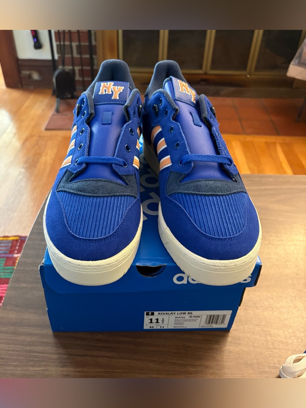 Brand new never worn adidas originals rivalry low!  Blue & orange size 11.5 - Picture 2 of 5